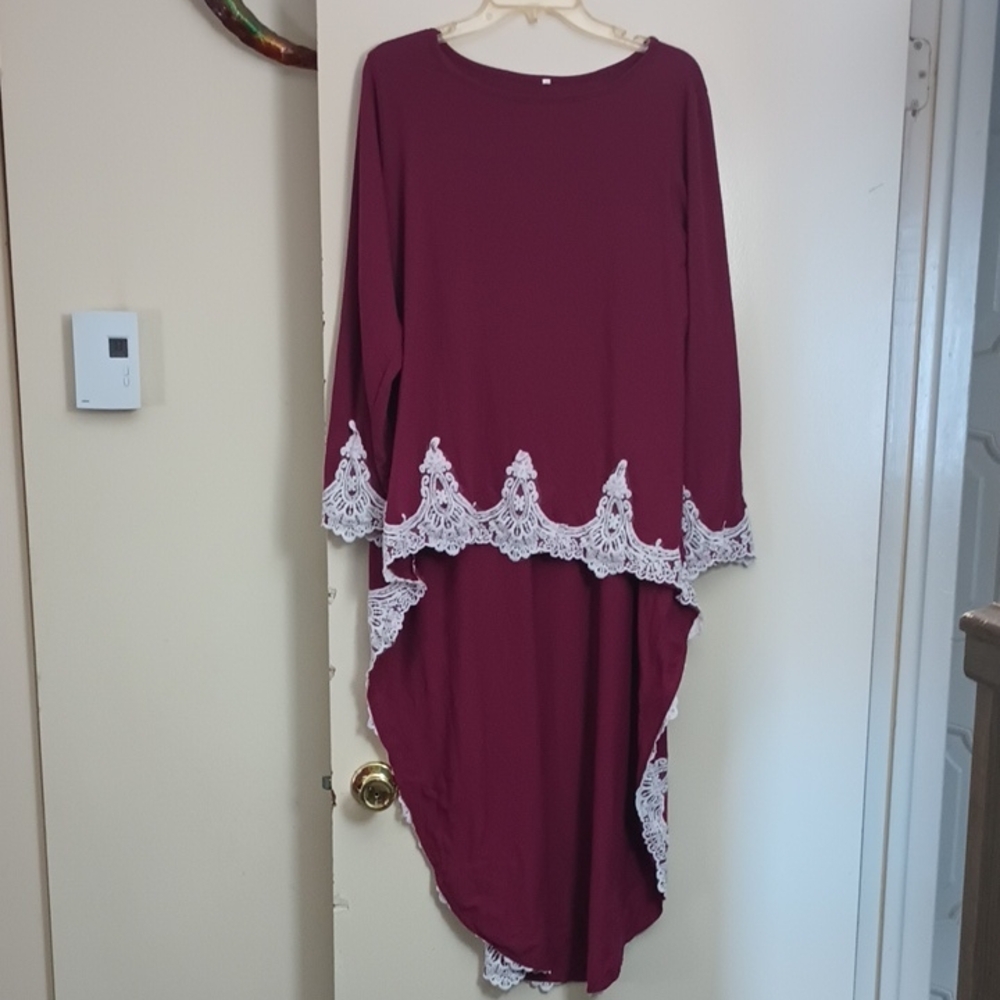Elegant Burgundy Lace Trim Dress Size M Unique Whimsical Boho High Low Fit 🌹